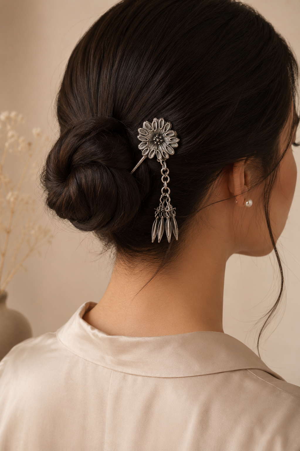 Radiant Blossom Juda Pin