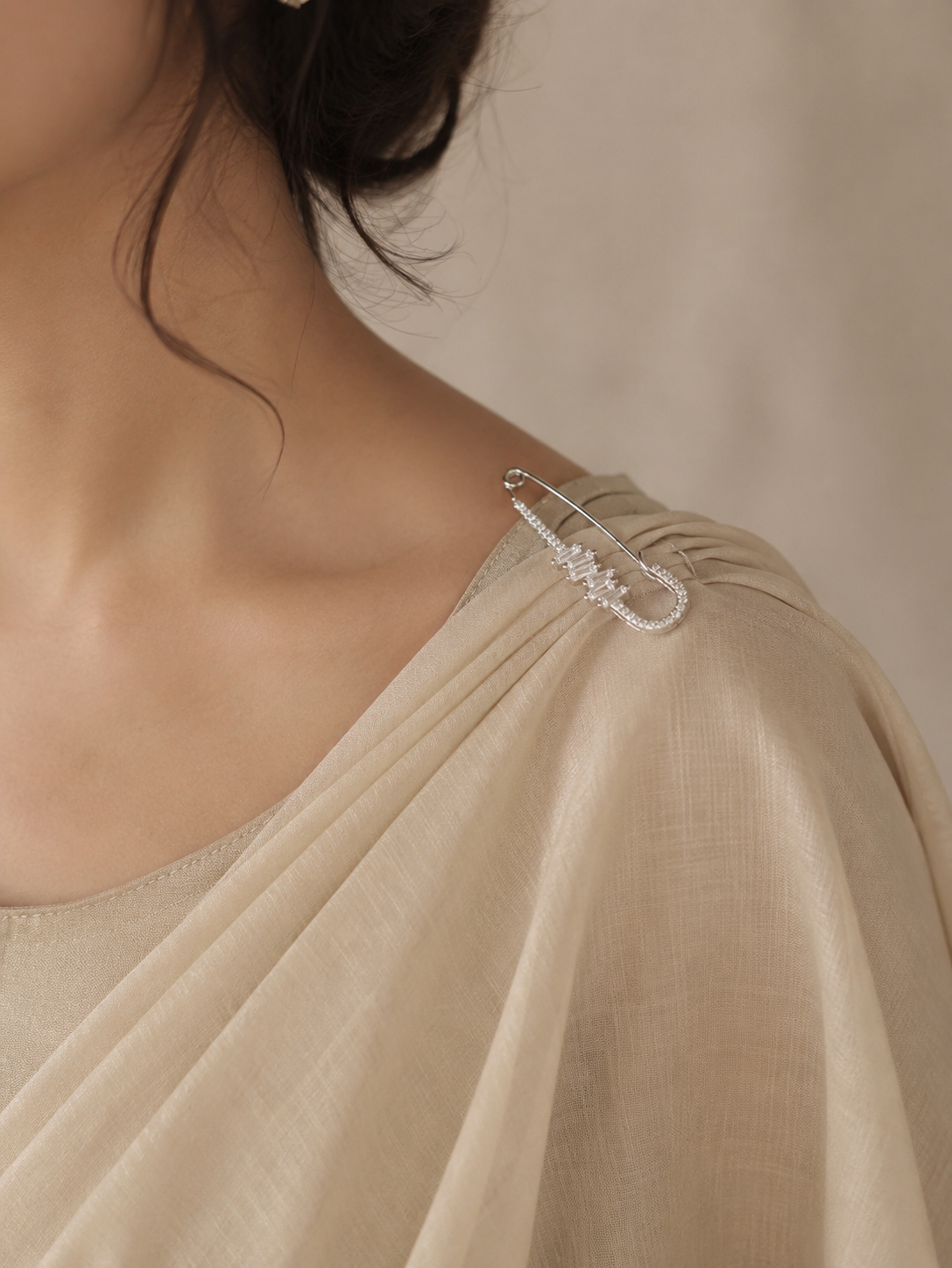 Celeste Saree Pin