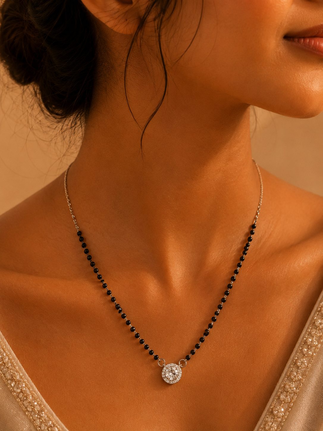 Solitaire Halo Elegance Mangalsutra