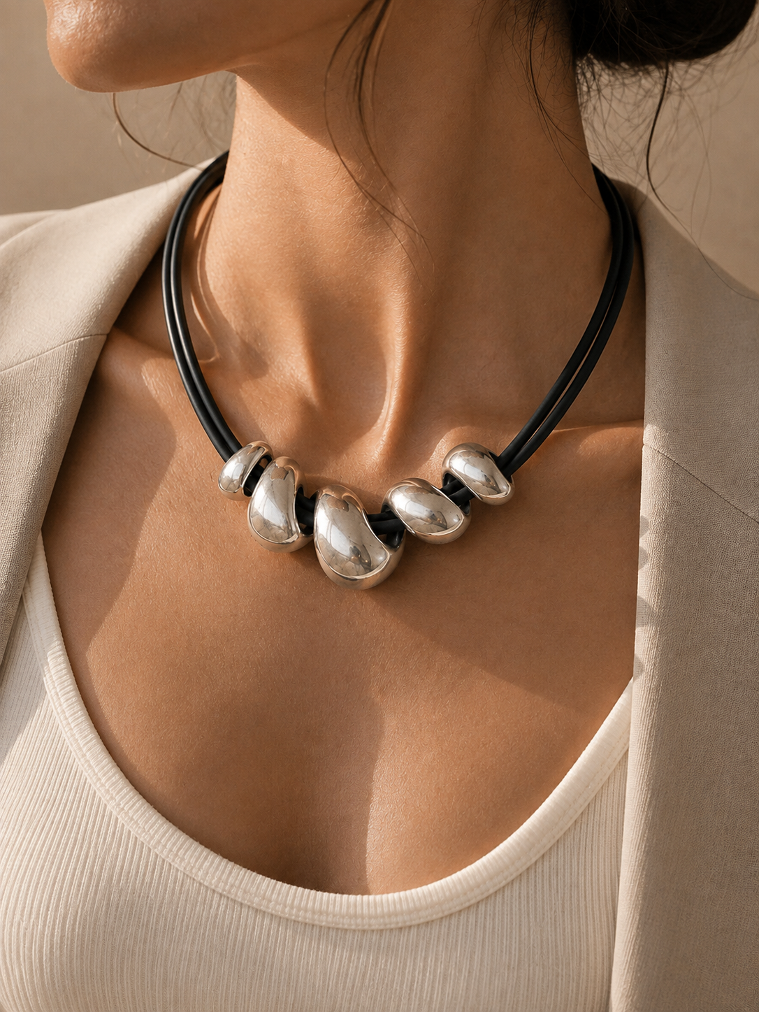 Veyra Necklace