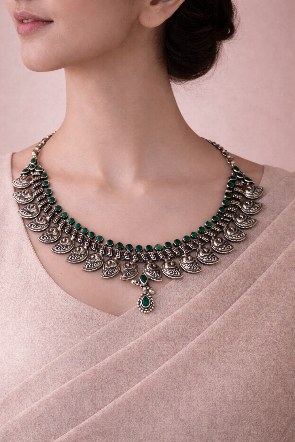 Green Leaf Fringe Necklace