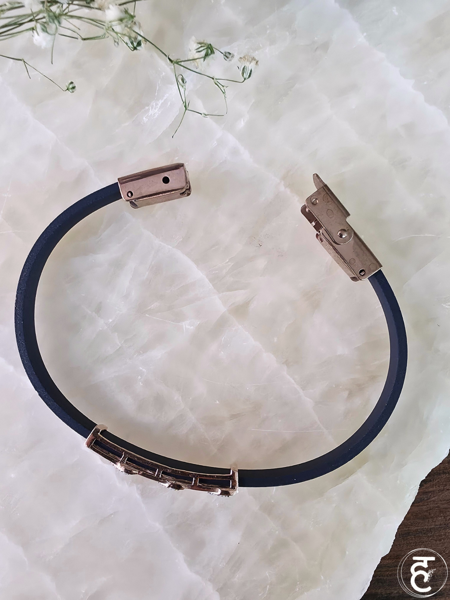 Noir Petals Strap Bracelet