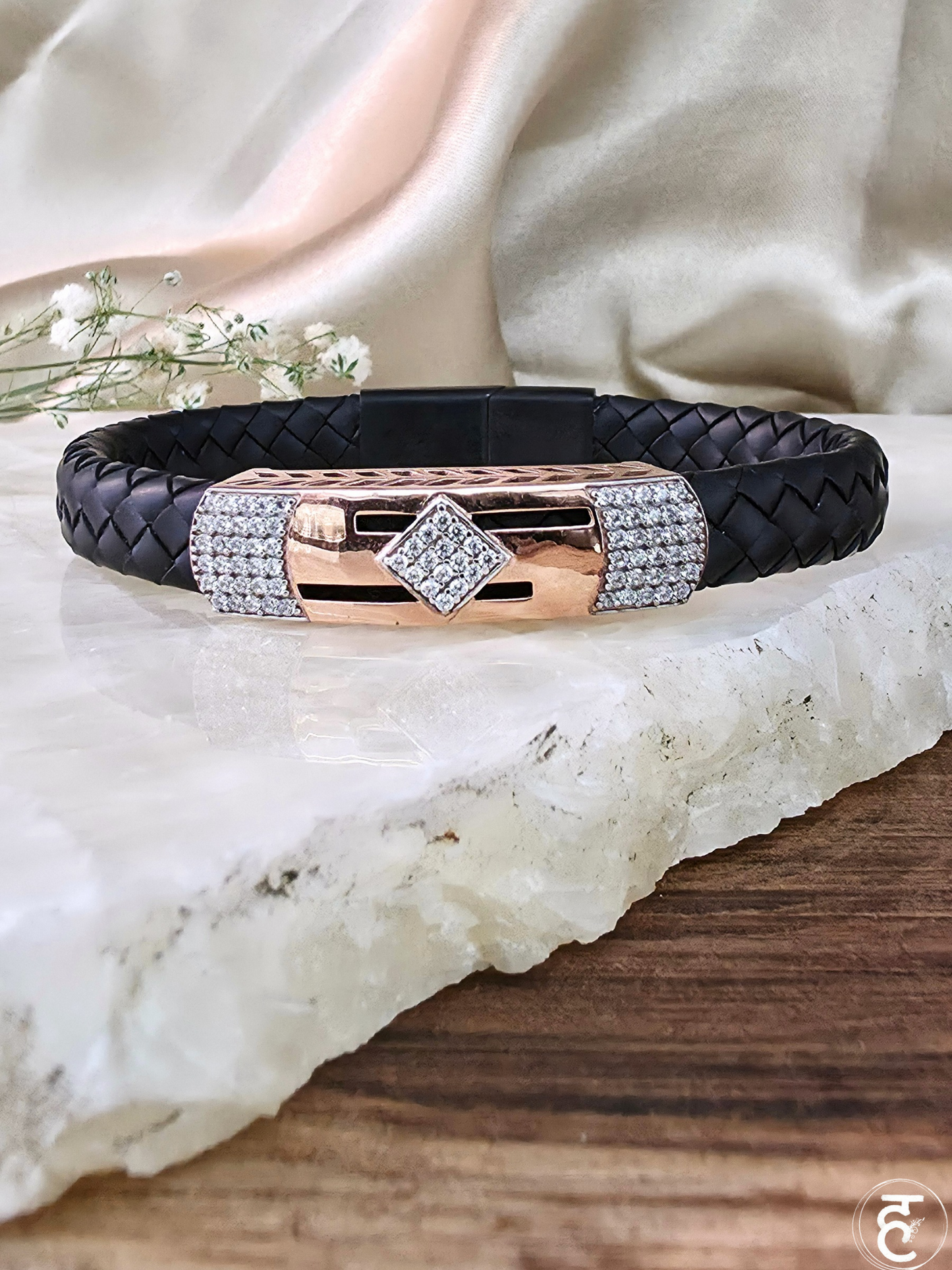 Regal Crest Bracelet