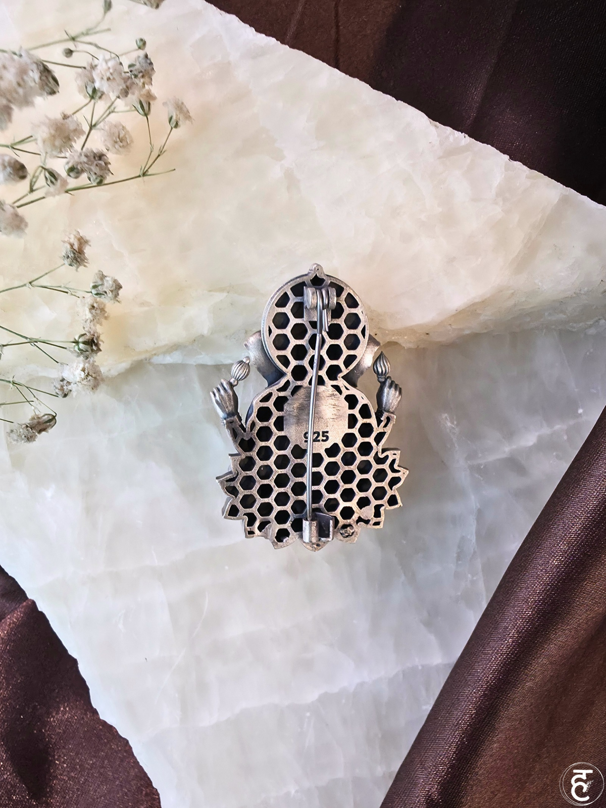 Vighnaharta Brooch