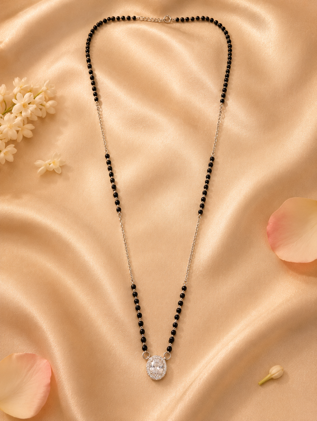 Celeste Round Halo Diamond Mangalsutra
