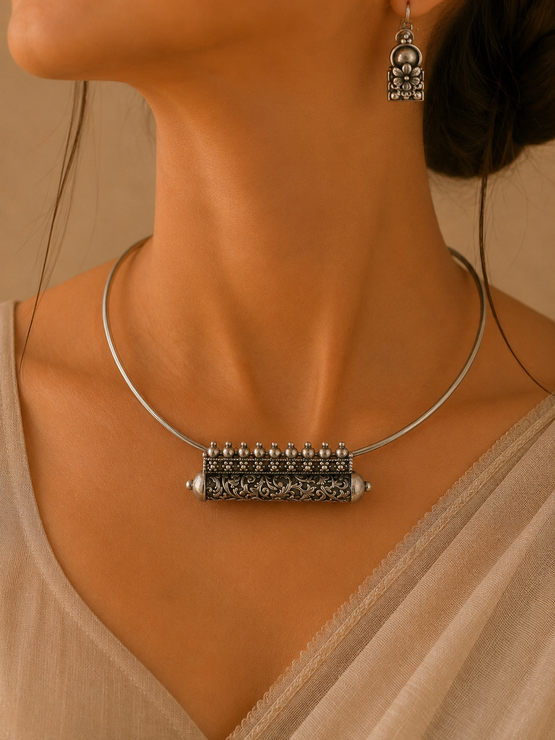 Saaz Necklace Set