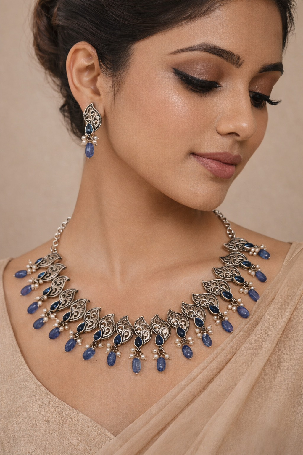 Blue Teardrop Leaf Necklace Set