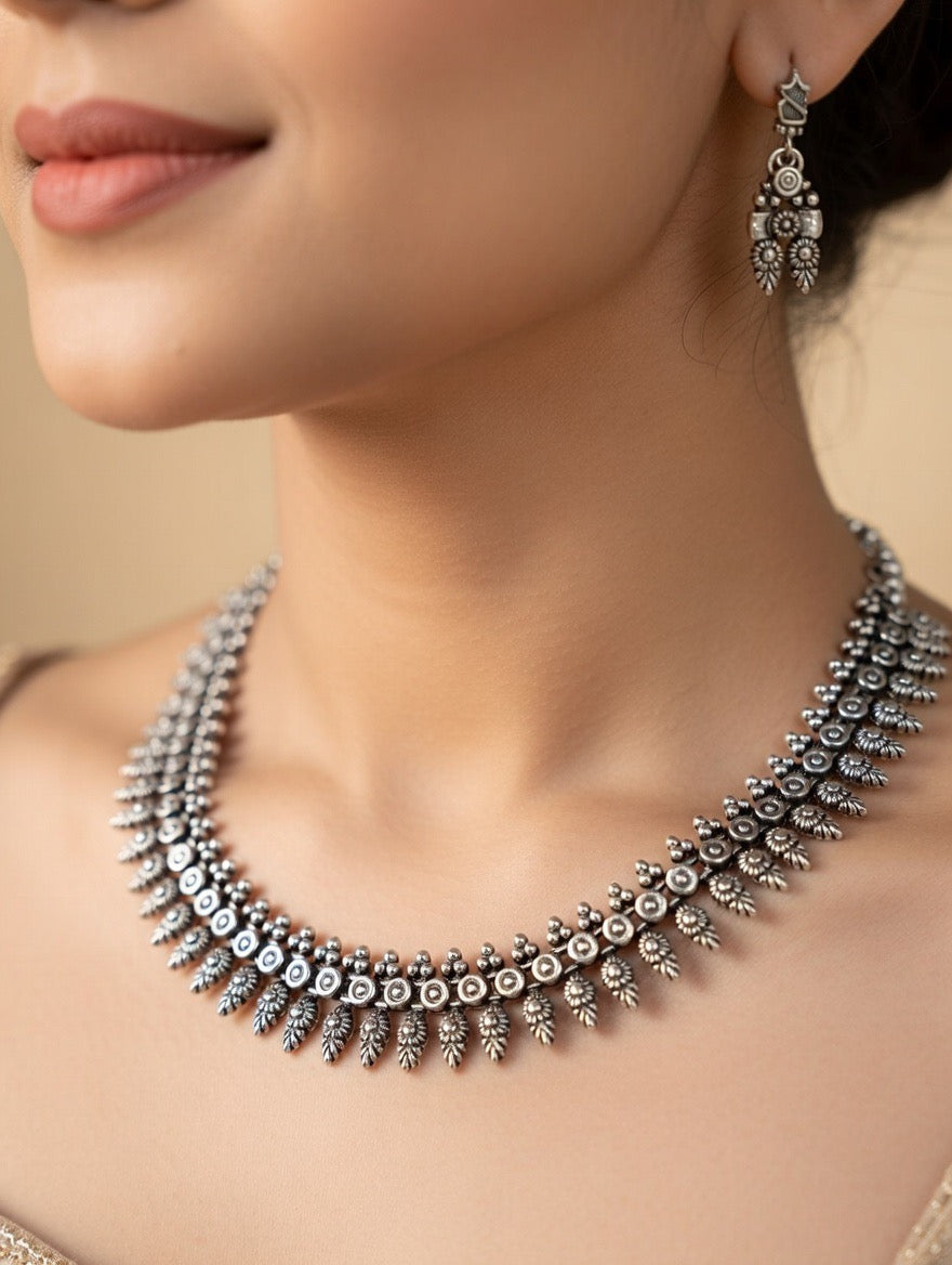 Tribal Sunburst Necklace Set