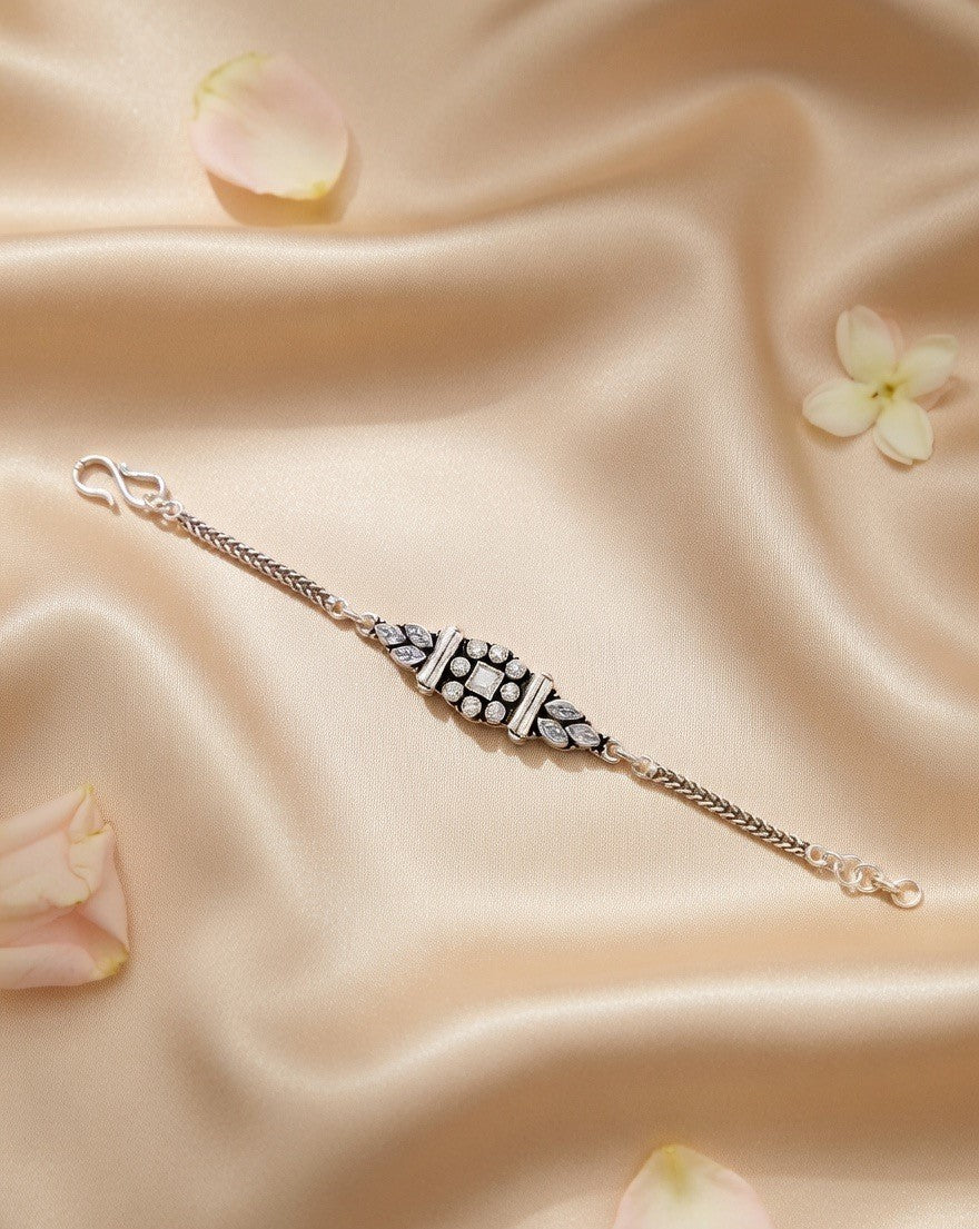 Rajvanshi Polki-Style Geometric Bracelet