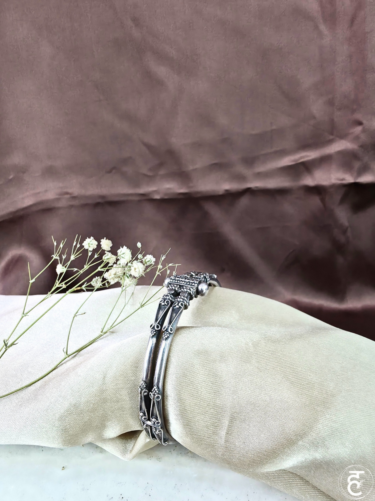 Vanya Silver Kada